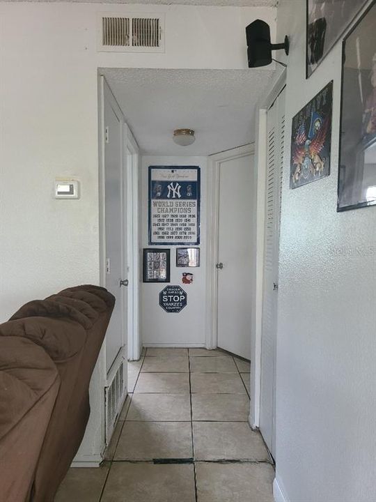 Recently Sold: $103,000 (2 beds, 1 baths, 784 Square Feet)