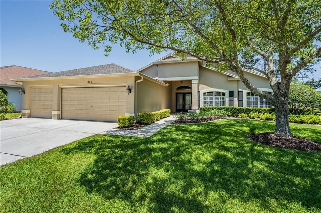 最近售出: $465,000 (3 贝兹, 2 浴室, 1926 平方英尺)