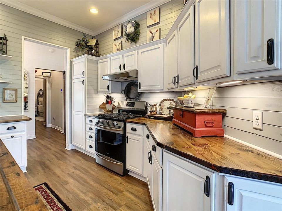 THIS IS AN ONE OF A KIND KITCHEN DESIGN-THIS IS THE HEART OF THE HOME