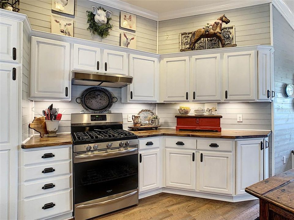 YOU WILL BE AMAZED WITH THIS KITCHEN DESIGN