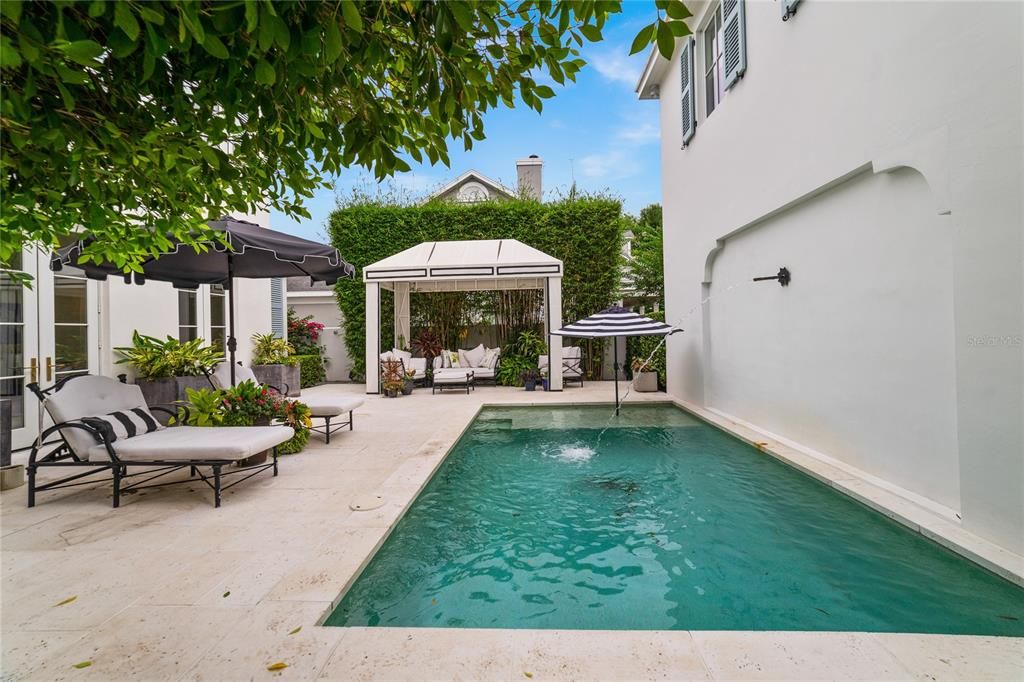 Recently Sold: $1,750,000 (4 beds, 4 baths, 3002 Square Feet)