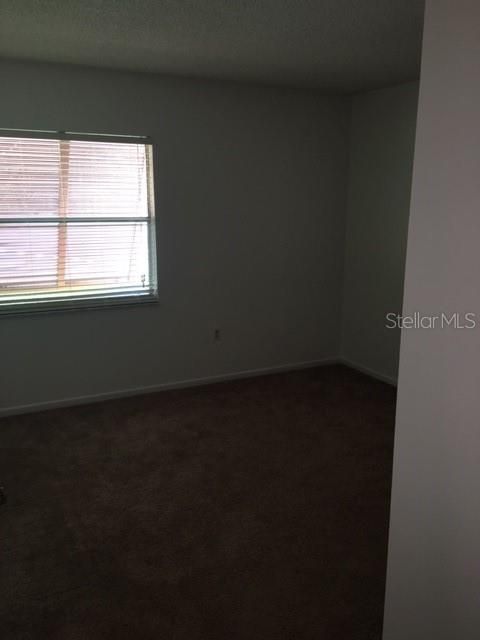 Recently Rented: $1,050 (2 beds, 2 baths, 897 Square Feet)