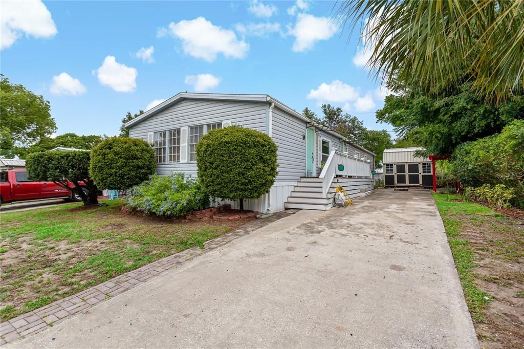 Recently Sold: $130,000 (3 beds, 2 baths, 1440 Square Feet)