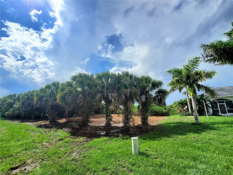 待售: $106,550 (0.23 acres)