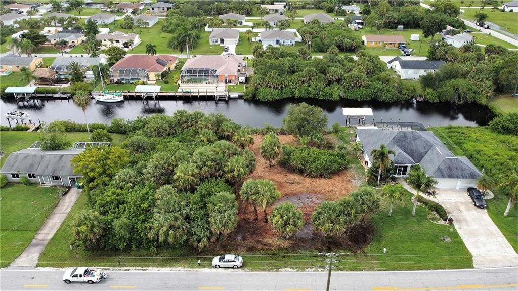 待售: $106,550 (0.23 acres)