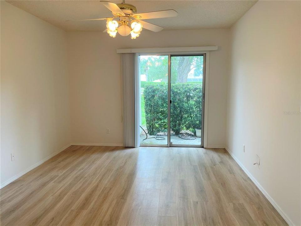 Recently Rented: $1,400 (2 beds, 2 baths, 893 Square Feet)