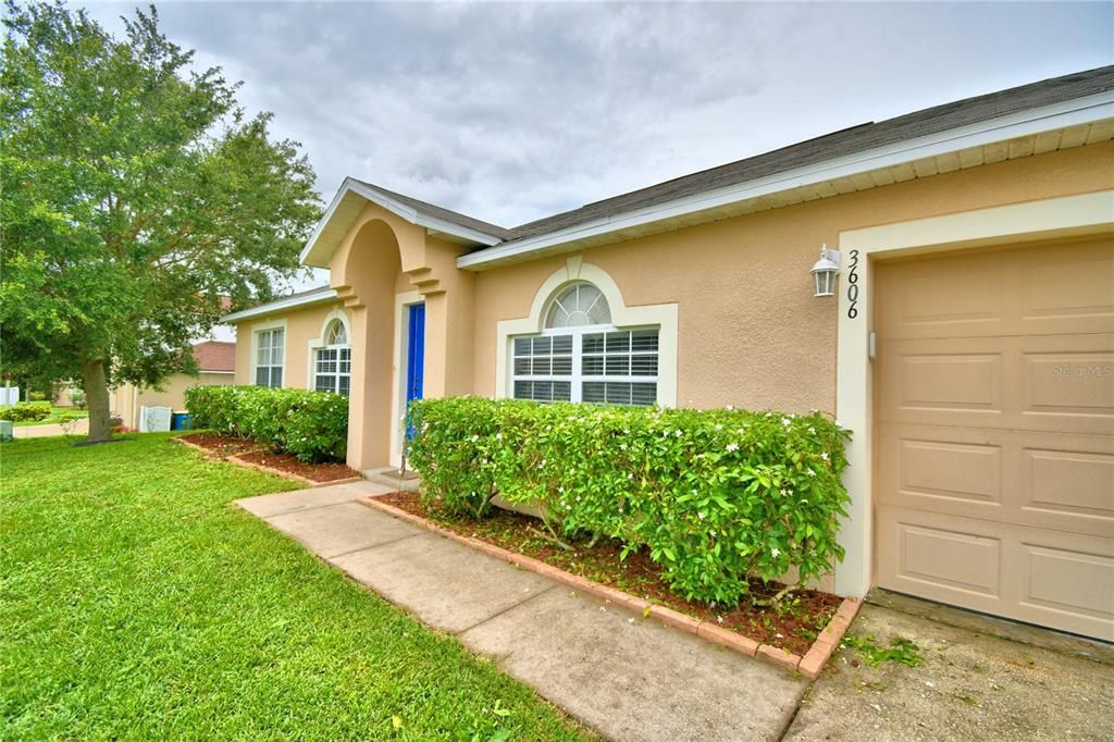 Recently Sold: $269,900 (4 beds, 2 baths, 2236 Square Feet)