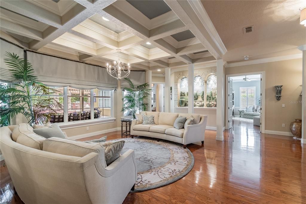 Recently Sold: $1,150,000 (5 beds, 4 baths, 4781 Square Feet)