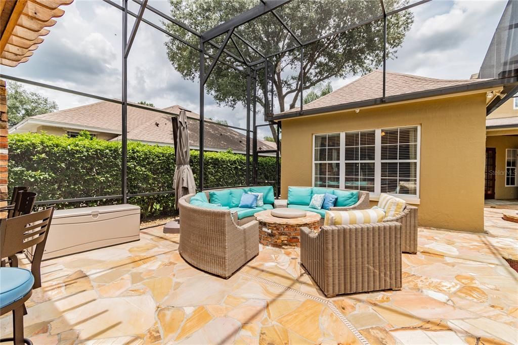 Recently Sold: $1,150,000 (5 beds, 4 baths, 4781 Square Feet)