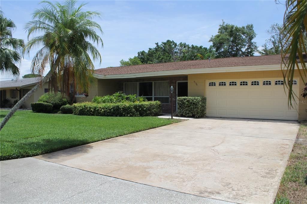 Recently Sold: $419,999 (3 beds, 2 baths, 2059 Square Feet)