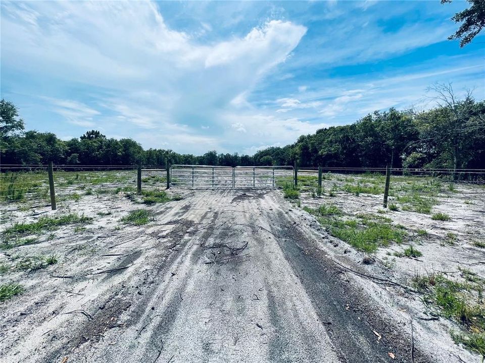 Recently Sold: $142,000 (4.73 acres)