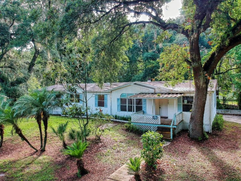 Recently Sold: $145,000 (4 beds, 3 baths, 1872 Square Feet)
