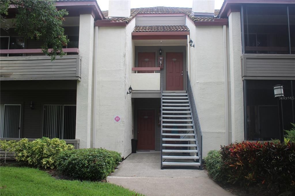 Recently Sold: $136,000 (1 beds, 1 baths, 742 Square Feet)