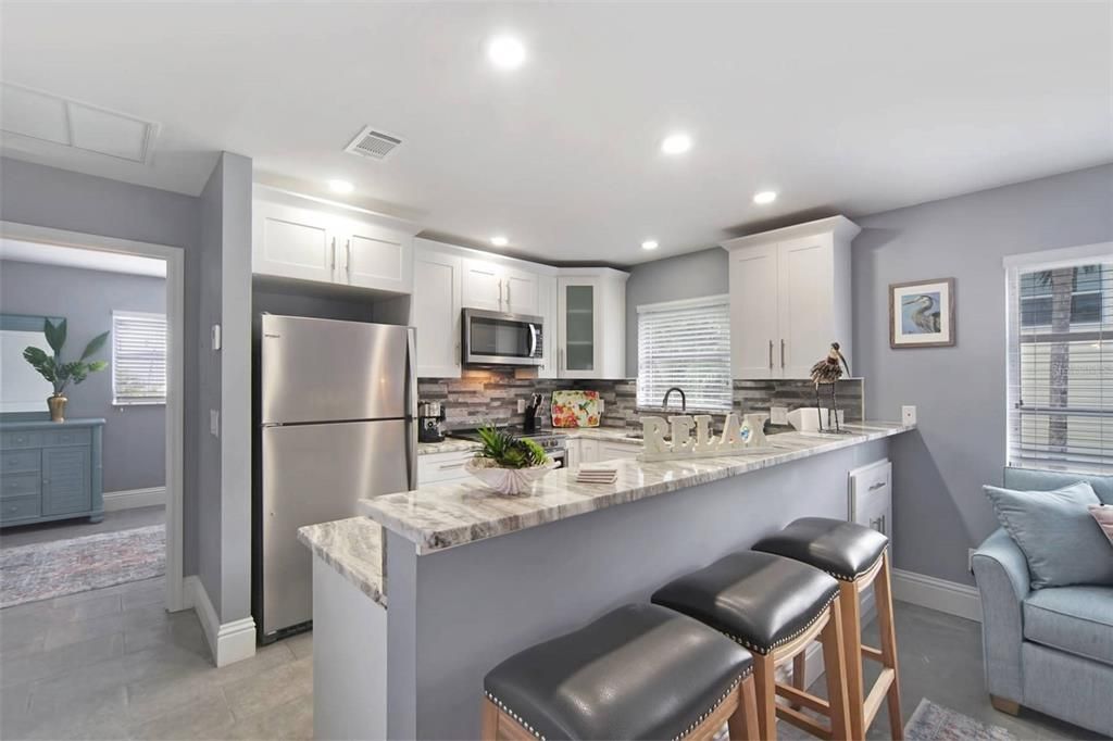 Recently Sold: $3,150,000 (4 beds, 3 baths, 2558 Square Feet)