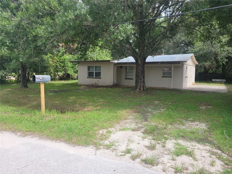 Recently Sold: $105,900 (2 beds, 2 baths, 920 Square Feet)