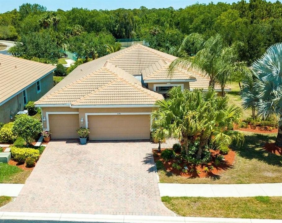 Recently Sold: $390,300 (4 beds, 3 baths, 2424 Square Feet)