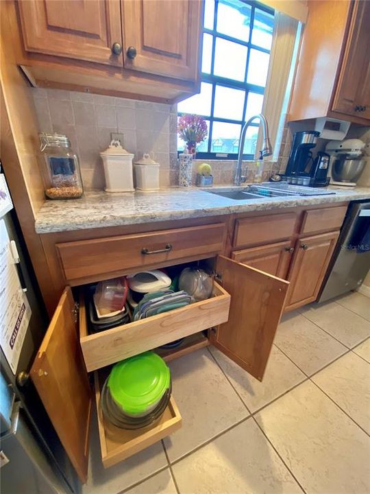 Kitchen Pull-outs