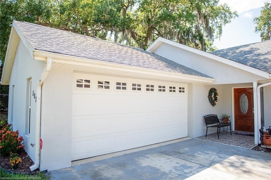 Recently Sold: $334,900 (3 beds, 2 baths, 1819 Square Feet)