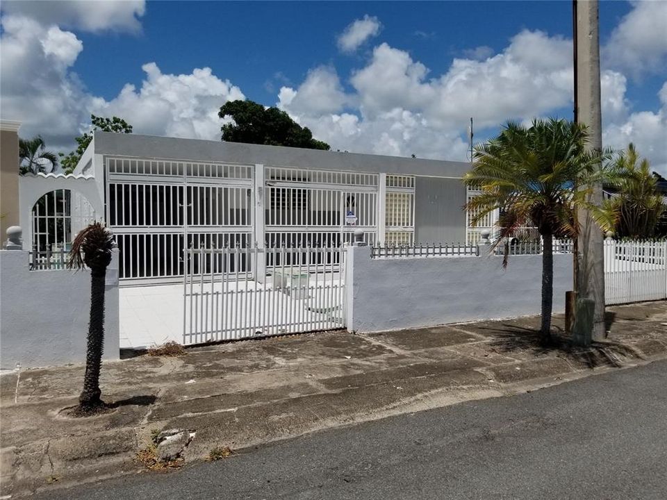 Recently Sold: $73,000 (3 beds, 2 baths, 0 Square Feet)