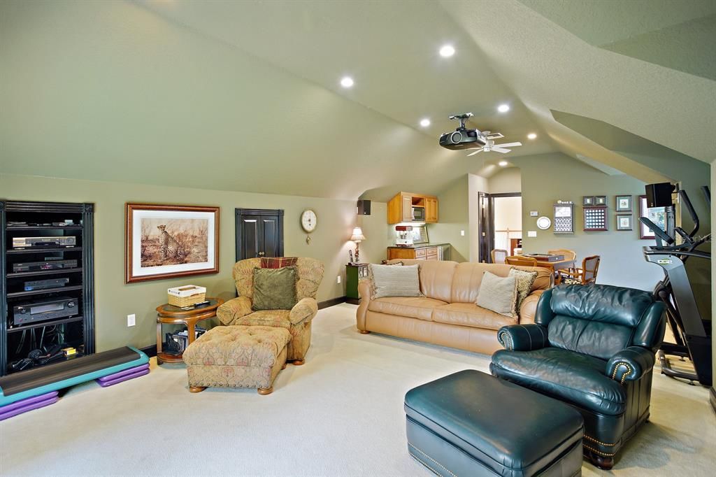 Perfect place to relax and entertain.  It includes a wet bar and wine fridge.