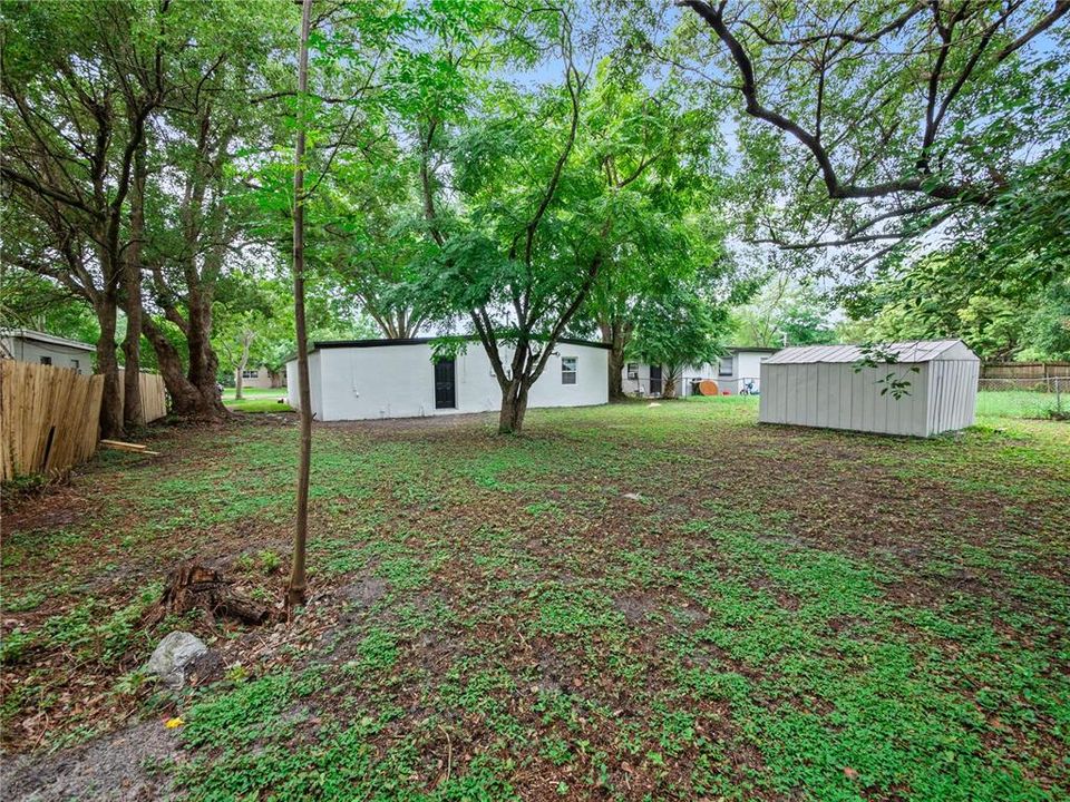 Recently Sold: $245,000 (3 beds, 2 baths, 1094 Square Feet)