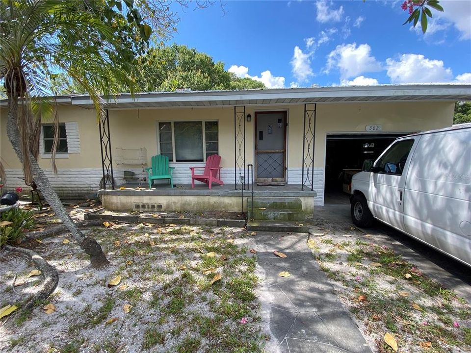 最近售出: $255,000 (2 贝兹, 1 浴室, 1170 平方英尺)