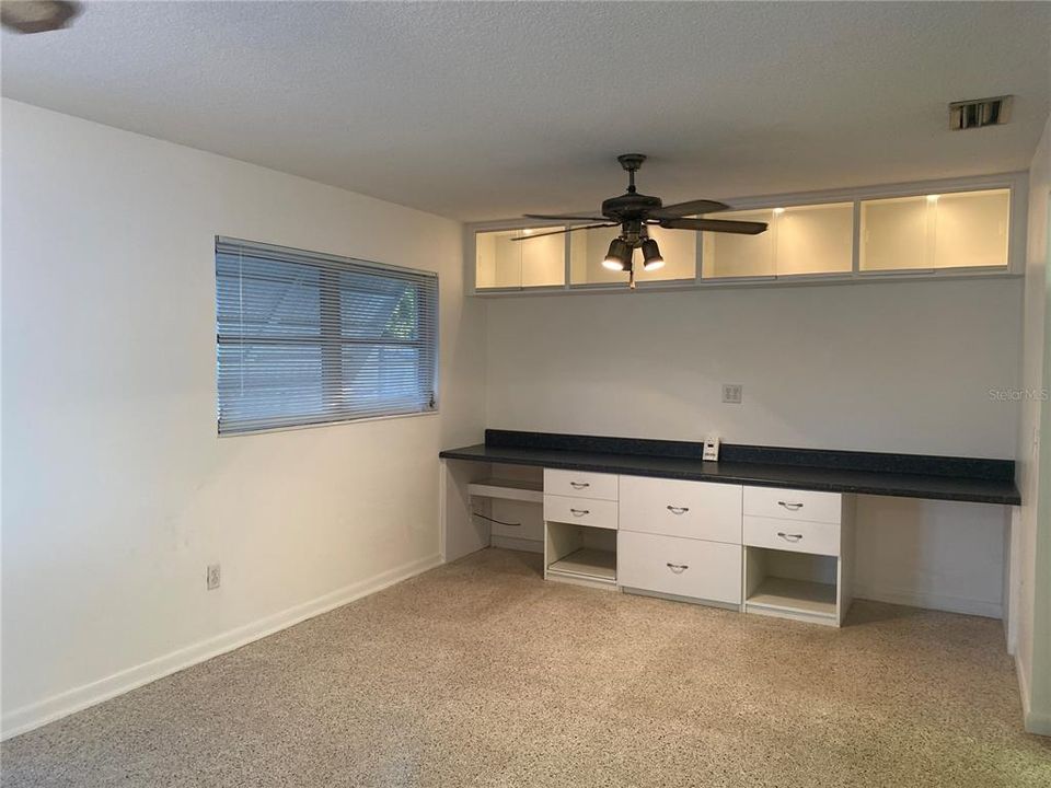 Recently Rented: $1,500 (3 beds, 2 baths, 1216 Square Feet)