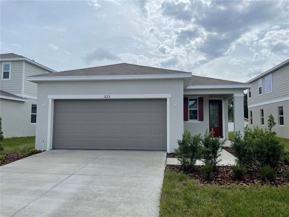Recently Sold: $240,395 (3 beds, 2 baths, 1570 Square Feet)