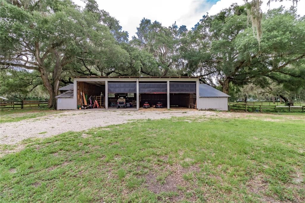 Recently Sold: $649,000 (5 beds, 4 baths, 4949 Square Feet)