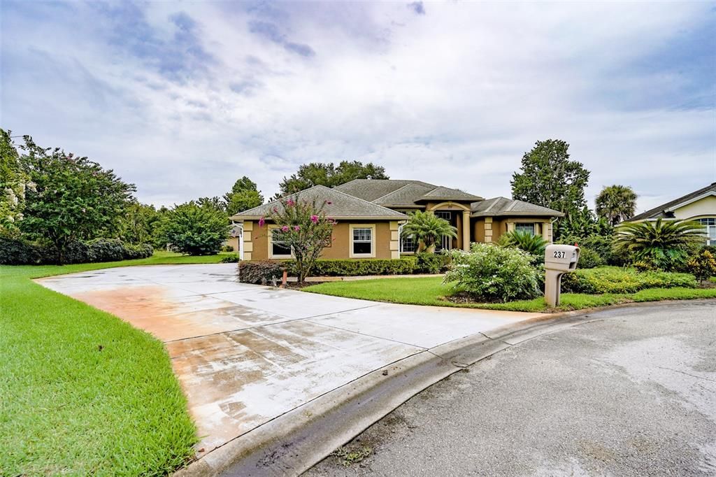 Recently Sold: $495,000 (3 beds, 2 baths, 3231 Square Feet)