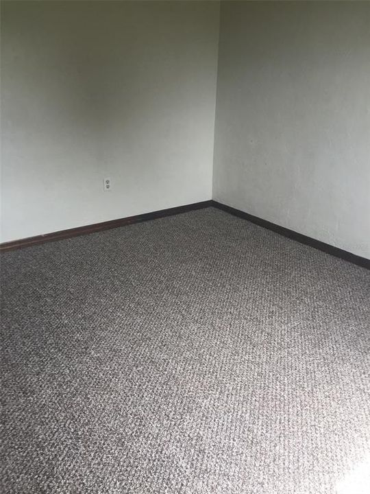 Recently Rented: $1,090 (2 beds, 2 baths, 1020 Square Feet)