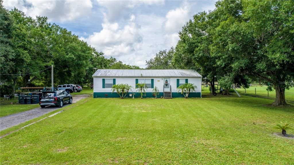 Recently Sold: $169,900 (4 beds, 3 baths, 2940 Square Feet)