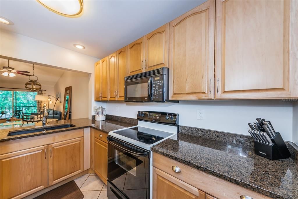 Recently Sold: $135,000 (2 beds, 2 baths, 900 Square Feet)