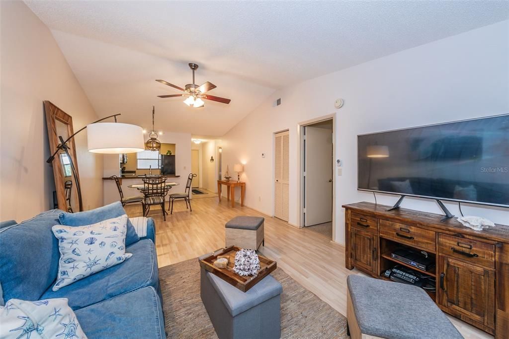 Recently Sold: $135,000 (2 beds, 2 baths, 900 Square Feet)