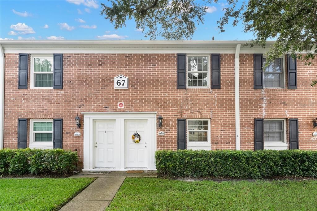 Recently Sold: $175,000 (2 beds, 1 baths, 928 Square Feet)