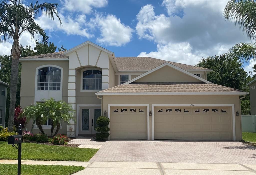 Recently Sold: $475,000 (4 beds, 3 baths, 3337 Square Feet)
