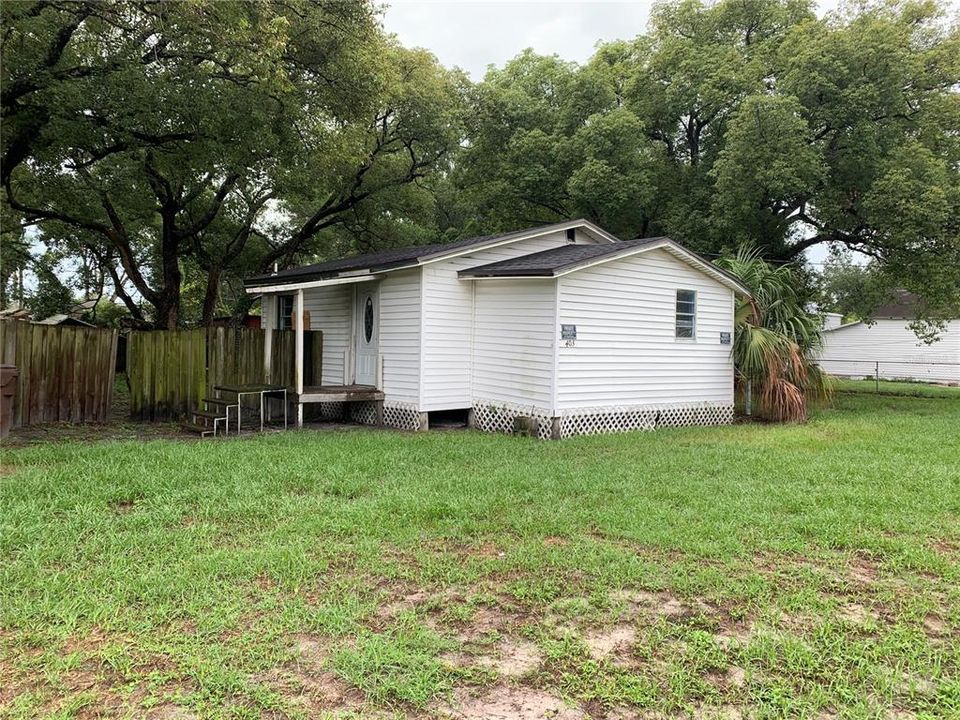 Recently Sold: $79,900 (3 beds, 1 baths, 807 Square Feet)