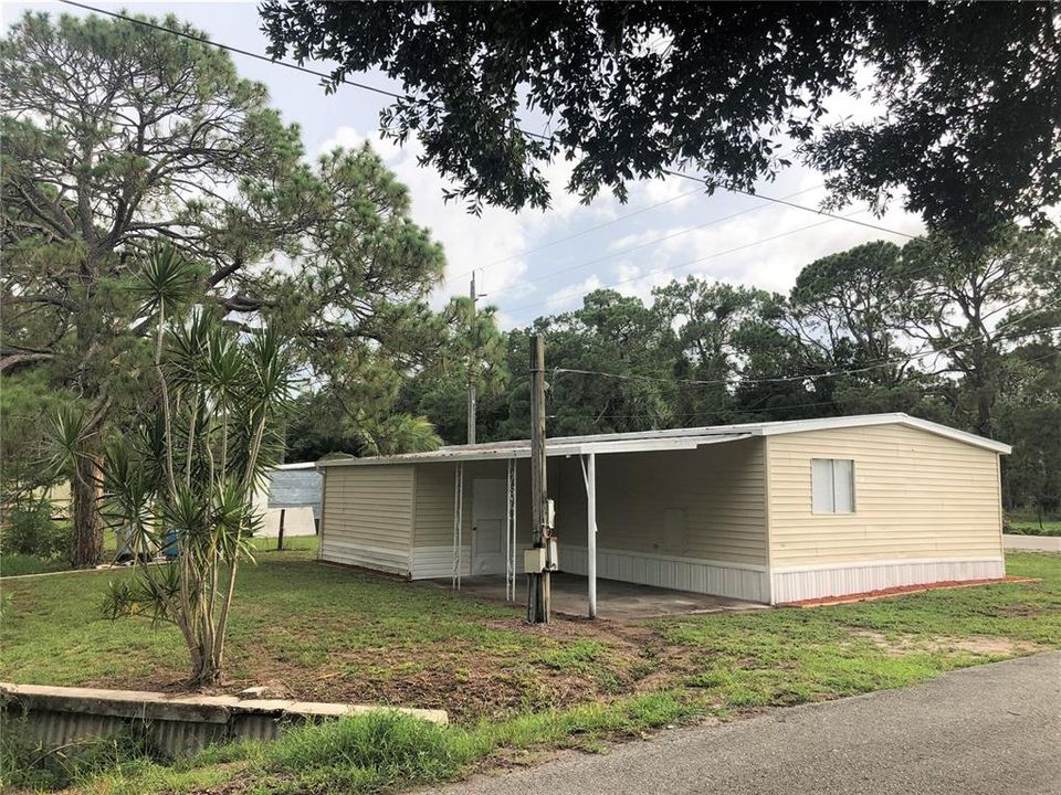 Recently Sold: $69,000 (3 beds, 2 baths, 864 Square Feet)