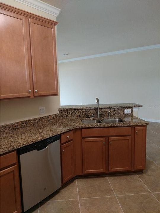 Recently Rented: $2,200 (2 beds, 2 baths, 1568 Square Feet)