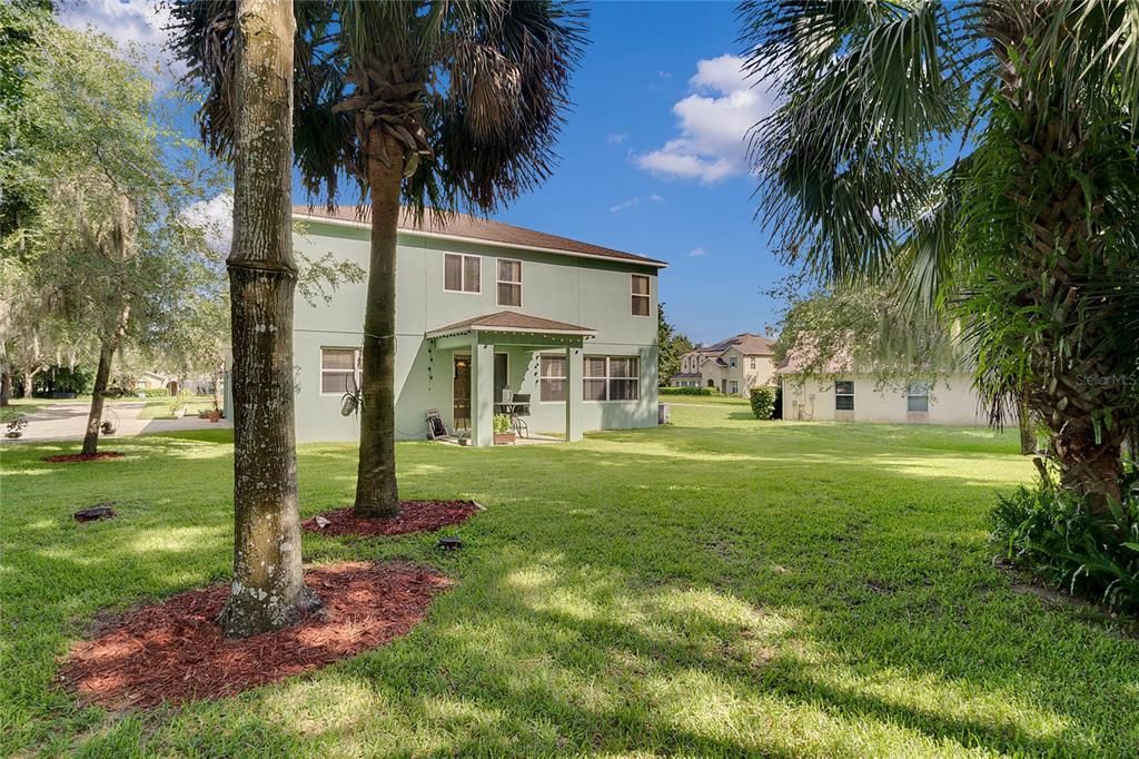 Recently Sold: $420,000 (4 beds, 2 baths, 2863 Square Feet)