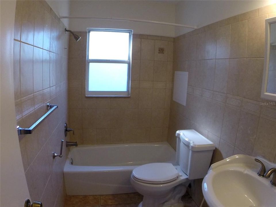 最近租的: $1,450 (3 贝兹, 2 浴室, 1392 平方英尺)