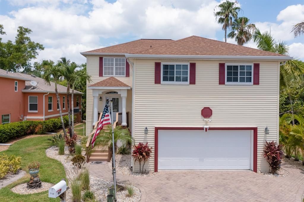 Recently Sold: $525,000 (4 beds, 2 baths, 2752 Square Feet)