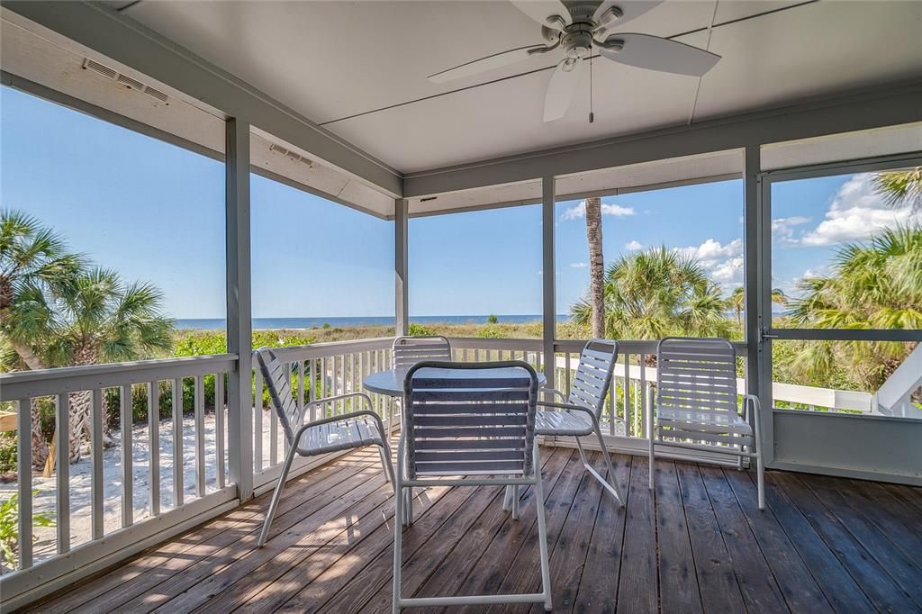 Recently Sold: $2,375,000 (3 beds, 2 baths, 1738 Square Feet)