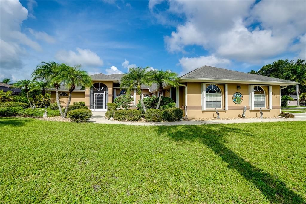 Recently Sold: $444,900 (4 beds, 3 baths, 2828 Square Feet)