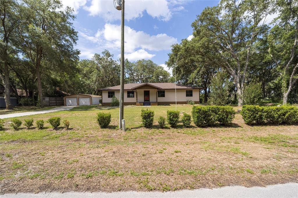 Recently Sold: $195,000 (3 beds, 2 baths, 1800 Square Feet)