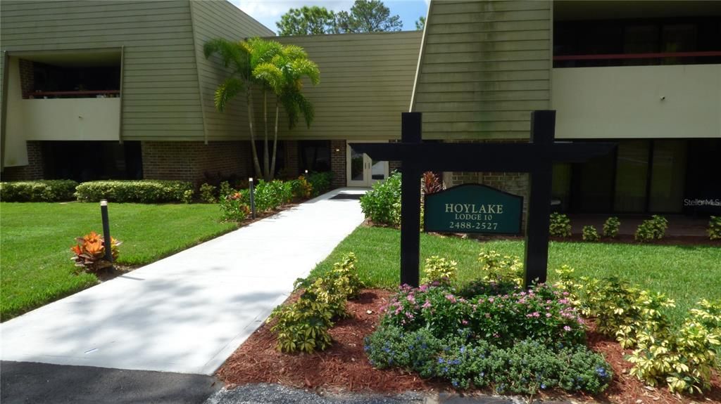 Recently Sold: $159,900 (1 beds, 1 baths, 825 Square Feet)