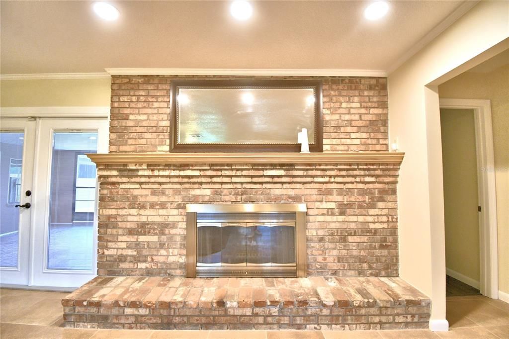 Recently Sold: $339,900 (3 beds, 2 baths, 2321 Square Feet)