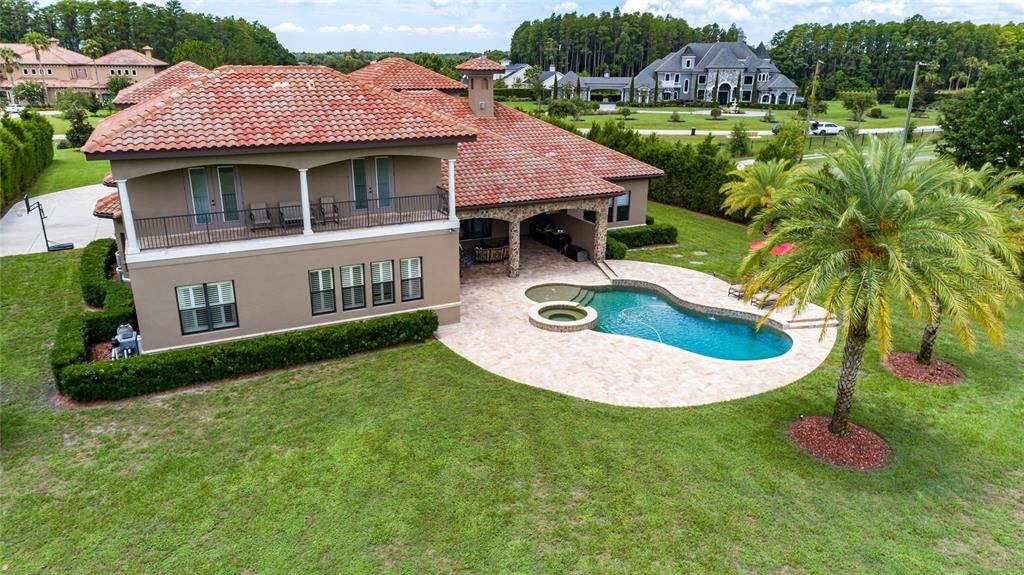 Recently Sold: $2,099,000 (6 beds, 5 baths, 6641 Square Feet)
