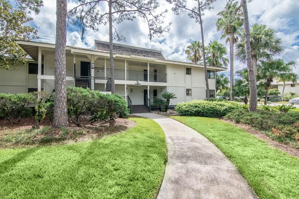 Recently Sold: $185,000 (3 beds, 3 baths, 1519 Square Feet)