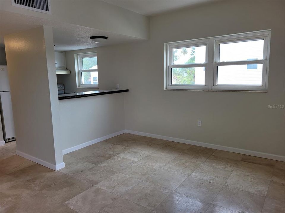 Recently Sold: $225,000 (1 beds, 1 baths, 490 Square Feet)